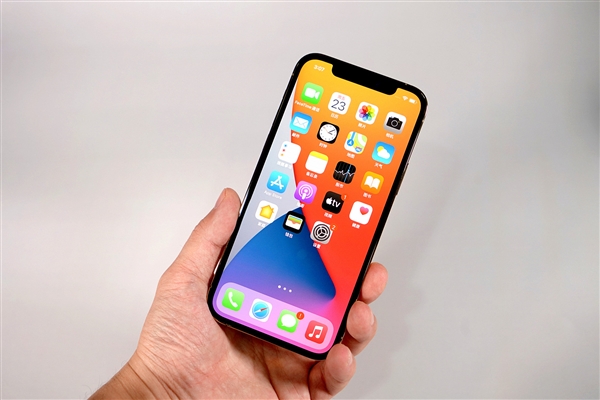 栾川苹果手机维修分享iOS 14.2修订版已到，专属iPhone 12系列 